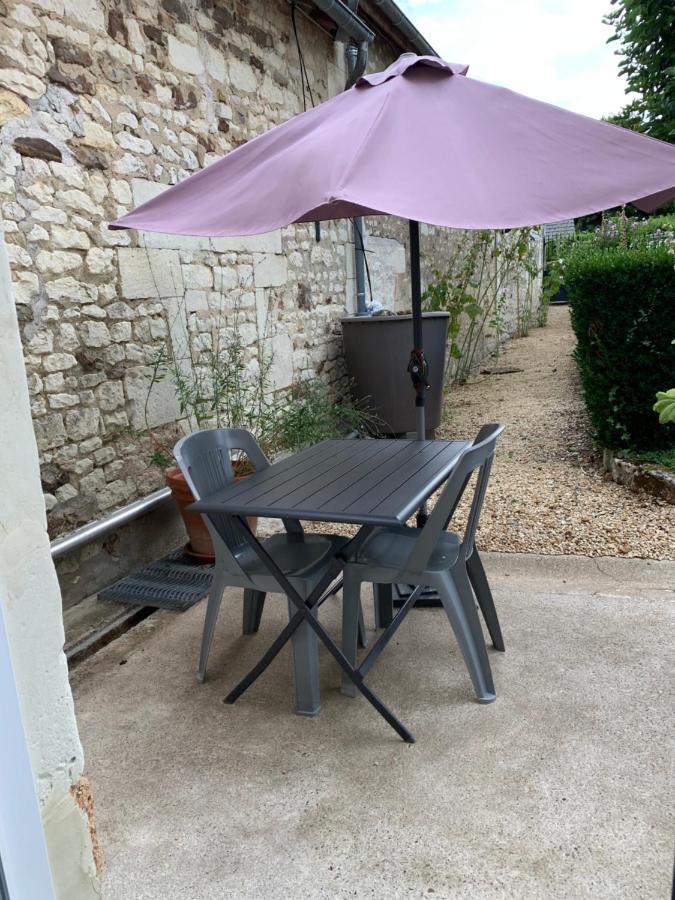 Bed and Breakfast La Costonnerie Leigne-sur-Usseau Exterior foto