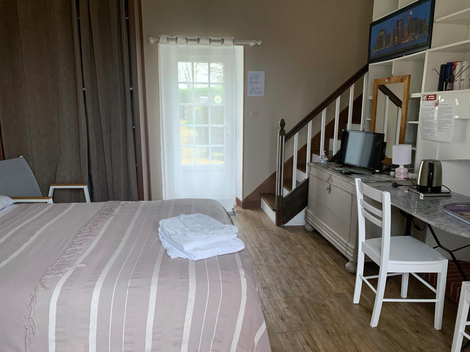 Bed and Breakfast La Costonnerie Leigne-sur-Usseau Exterior foto